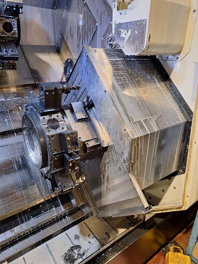 Used Tornio cnc ad asse orizzontale DOOSAN TT2100 SYYB