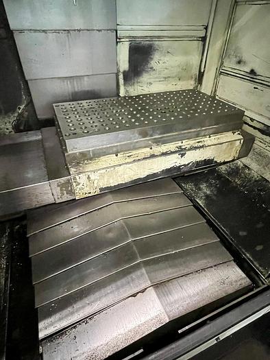 Used Centro di lavoro verticale 3 assi HURCO VMX 30