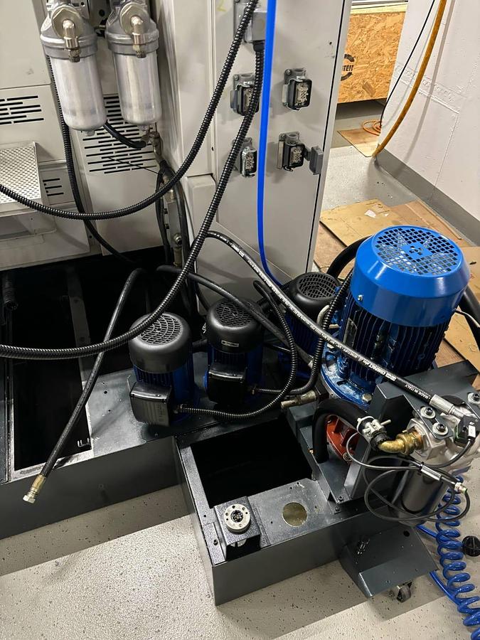 Used Tornio cnc ad asse orizzontale BIGLIA B 436 