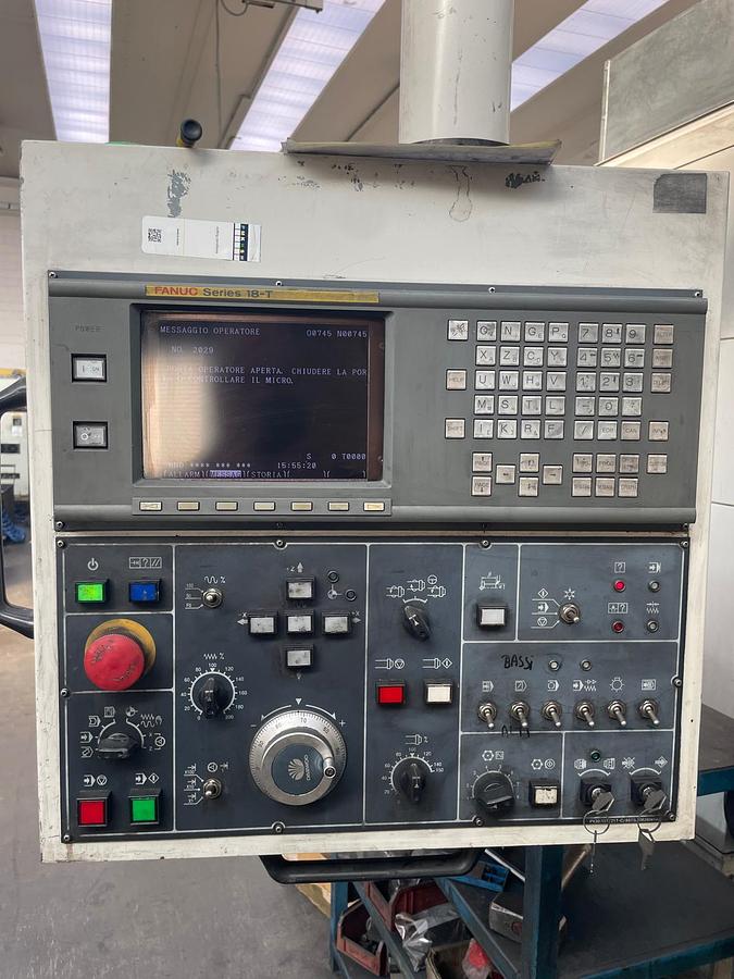 Used Tornio verticale DAEWOO PUMA V 300