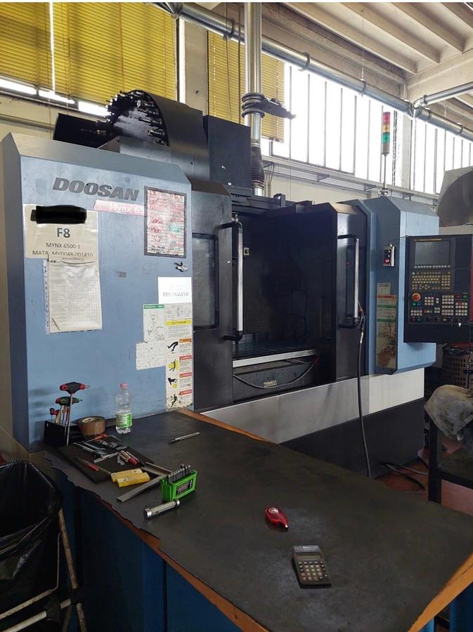 Used Centro di lavoro verticale DOOSAN MYNX 6500 