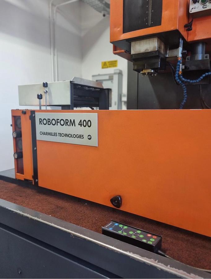 Used Elettroerosione a tuffo CHARMILLES ROBOFORM CT 400