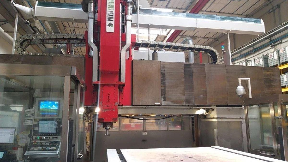 Used Fresatrice a portale PIETRO CARNAGHI UNIMILL 
