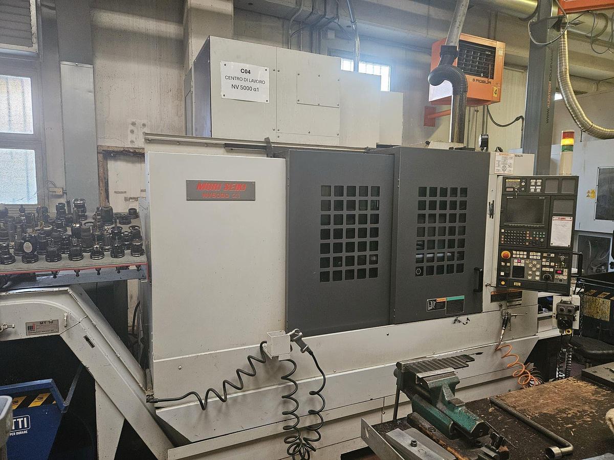 Used Centro di lavoro verticale MORISEIKI NV5000 a/40 