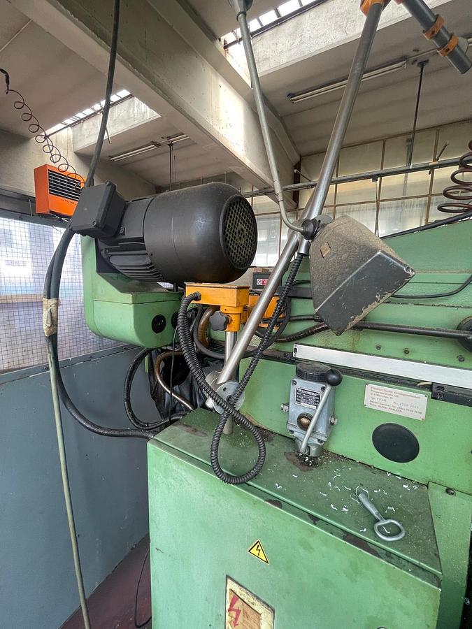 Used Fresatrice manuale DECKEL FP4M