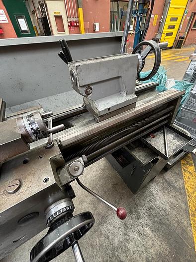 Usato TORNIO PARALLELO COLCHESTER MASTER 2500