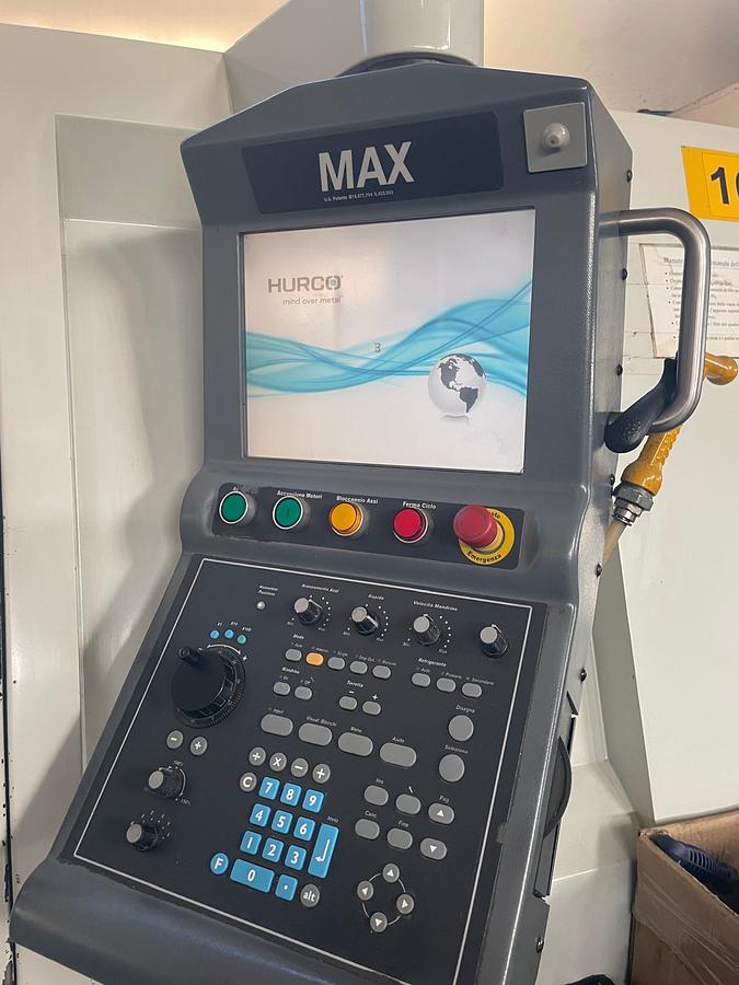 Used Tornio cnc HURCO TMM10