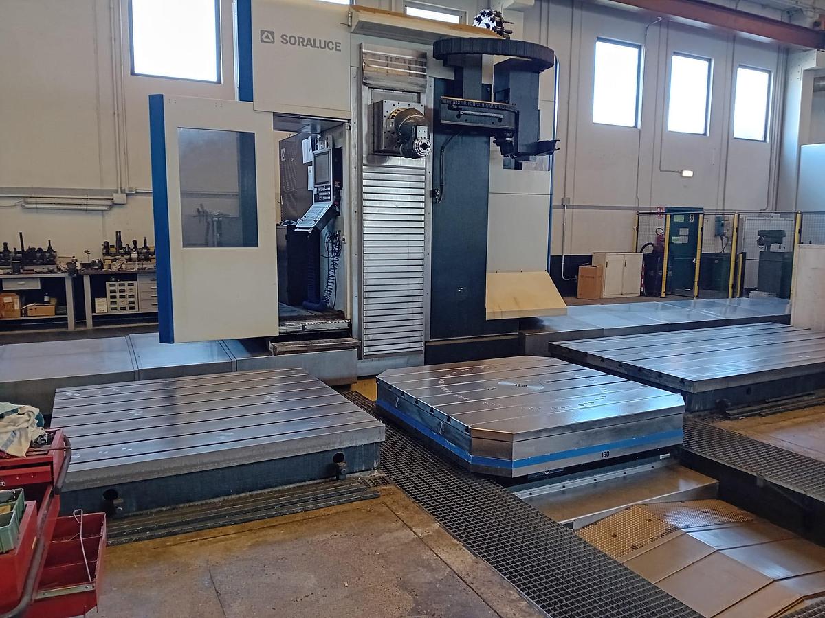 Used Fresatrice a montante mobile SORALUCE FLP 8000