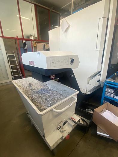 Usato CENTRO DI LAVORO VERTICALE DMG CMX 1100V