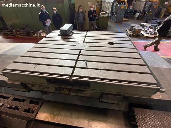 Usato FRESATRICE NOMO MOD. FBT 3000