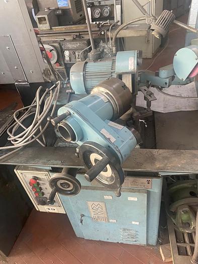 Usato AFFILATRICE UNIVERSALE 3M 4/60