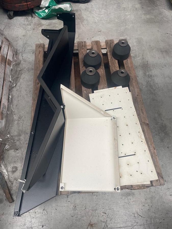 Used Centro di lavoro verticale DMG MORI CMX 600 V 