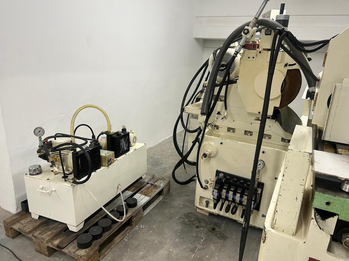 Used Rettifica per esterni ZAMA 