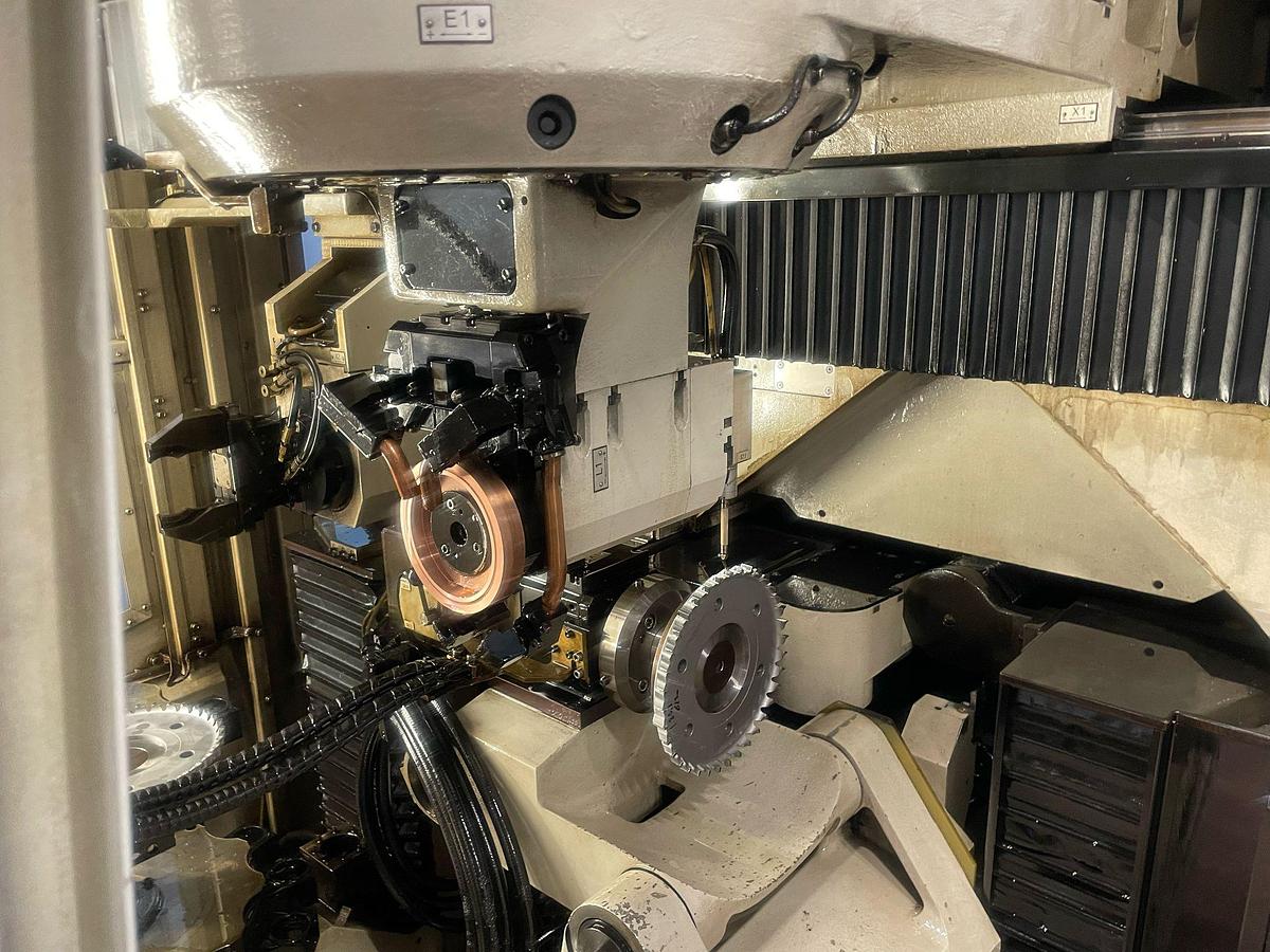 Used Affilatrice CNC VOLLMER QXD400