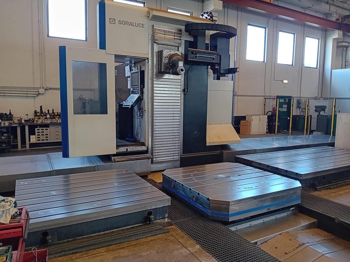 Used Fresatrice a montante mobile SORALUCE FLP 8000