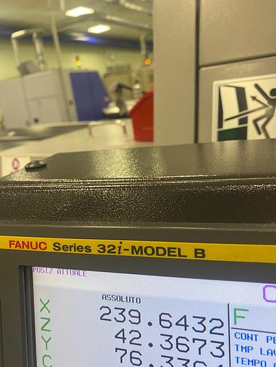 Usato TORNIO CNC A FANTINA MOBILE TSUGAMI B0386E-III CON CARICATORE DI BARRE TOP AUTOMAZIONI RES 442