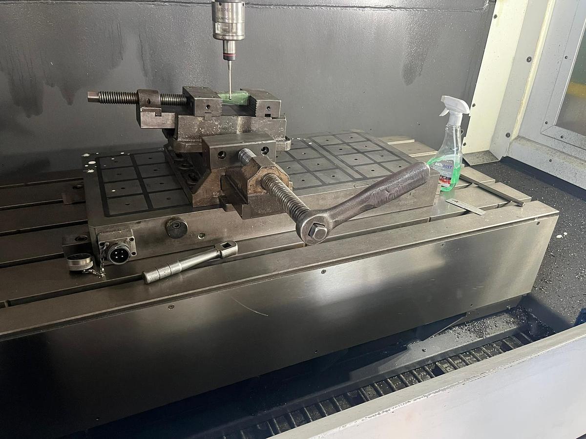 Used Centro di lavoro verticale EMCO EMCOMILL 1200