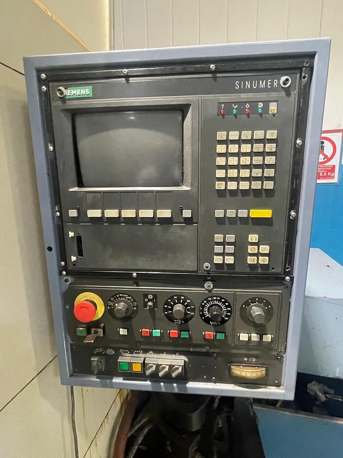 Used Centro di lavoro verticale FAMUP MCX 700