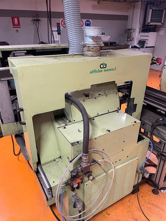 Used Rettifica centerless OFFICINE MONZESI MONZA 1500