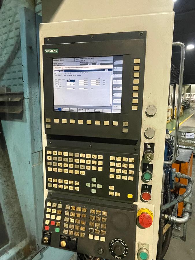Used Tornio rovesciato EMAG VSC 400 DB