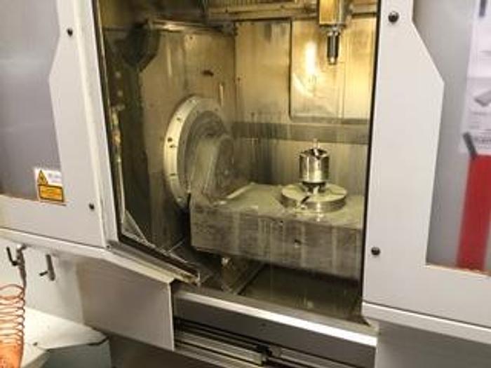 Used Centro di lavoro verticale 5 assi CNC HERMLE C30 U