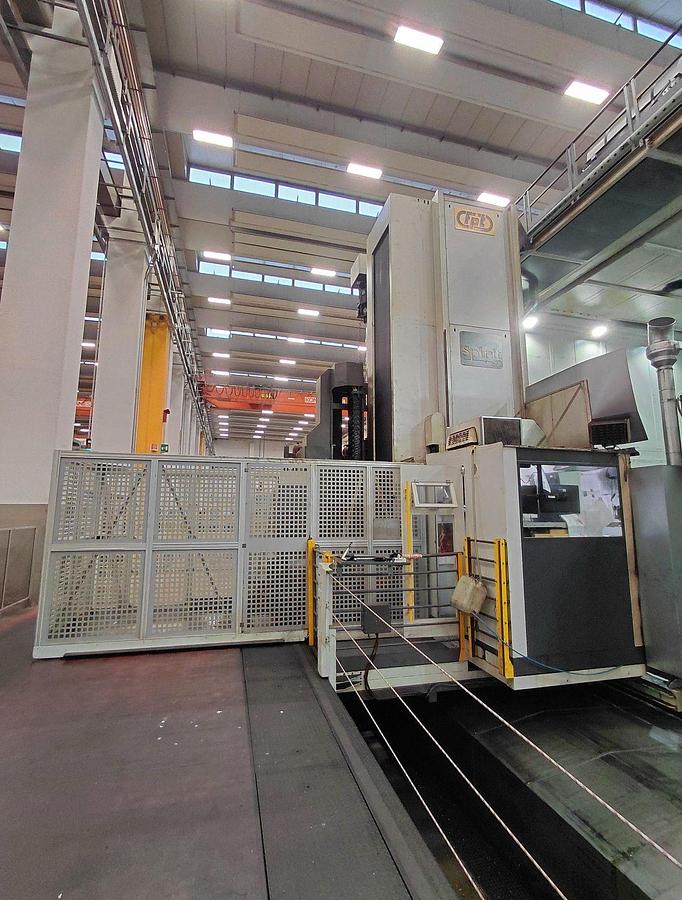 Used Alesatrice montante mobile con doppia tavola FPT SPIRIT 450