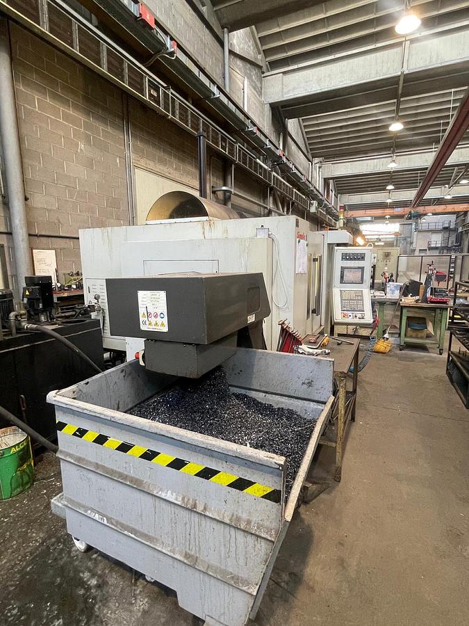 Used Centro di lavoro verticale RMT 