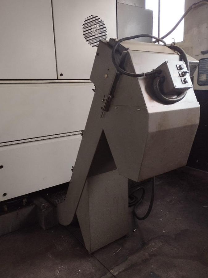 Used Centro di lavoro verticale DMG DMC 100 CNC