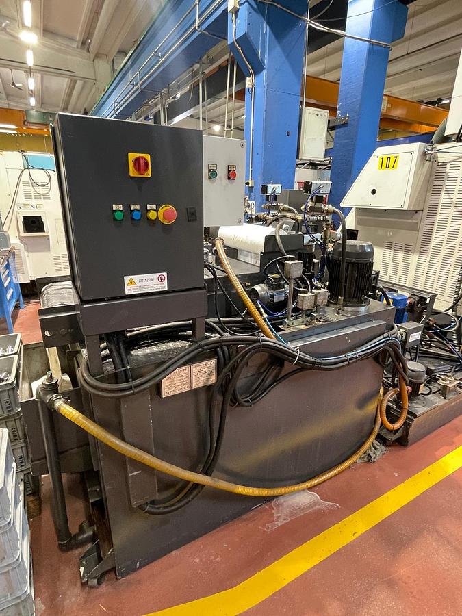 Used Tornio testa fissa NAKAMURA TOME SUPER NTM3
