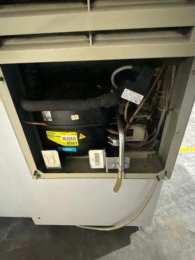 Usato TORNIO CNC ORIZZONTALE TESTA FISSA BENZINGER TNC-S