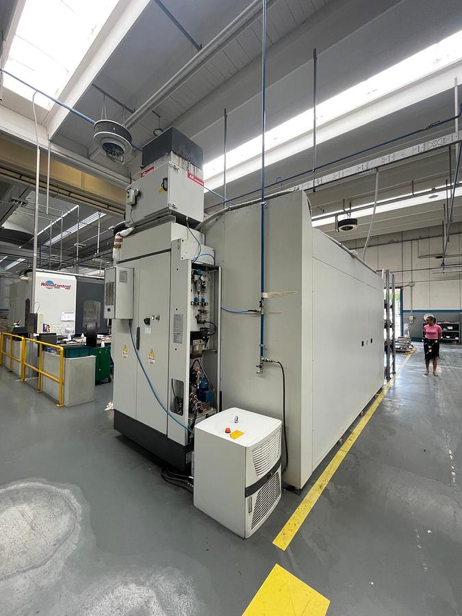 Used Centro di lavoro verticale a montante mobile 5 assi CNC REMACONTROL NBT 2.5 NEWTON BIG