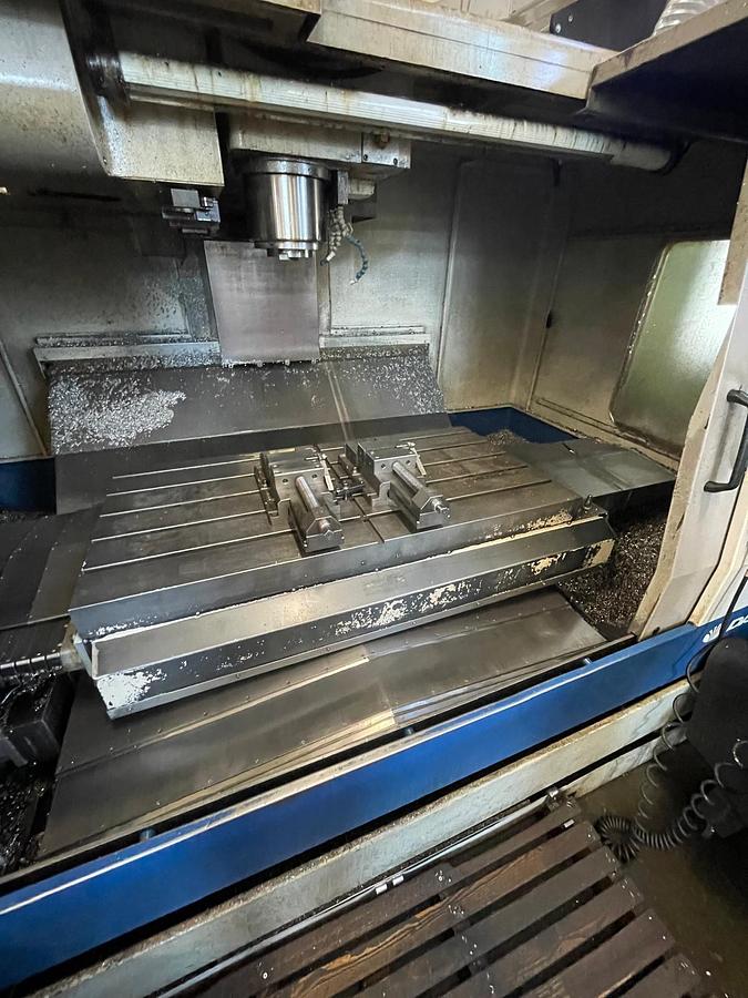 Used Centro di lavoro verticale DAEWOO ACE 600