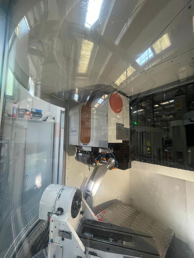 Used Affilatrice CNC WALTER HELITRONIC VISION-W