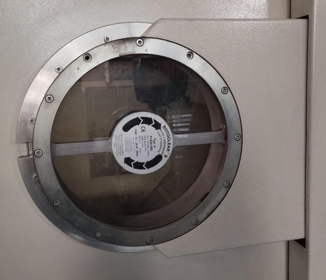 Used Centro di lavoro verticale DMG DMC 100 CNC