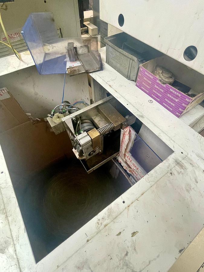 Used Elettroerosione FANUC Alfa 1iA