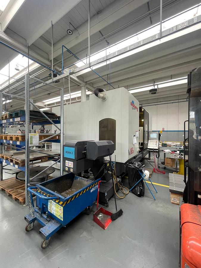 Used Centro di lavoro verticale a montante mobile 5 assi CNC REMACONTROL NBT 2.5 NEWTON BIG