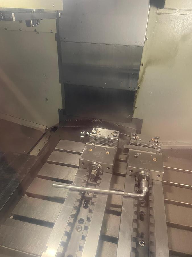 Used Centro di lavoro verticale QUASER MV 184E-12 