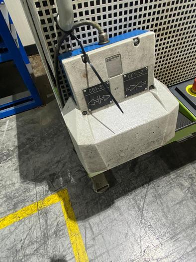 Usato TORNIO CNC ORIZZONTALE TESTA FISSA BENZINGER TNC-S