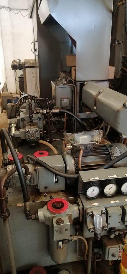 Used Dentatrice a creatore LIEBHERR LN 350