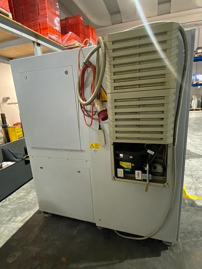 Usato TORNIO CNC ORIZZONTALE TESTA FISSA BENZINGER TNC-S