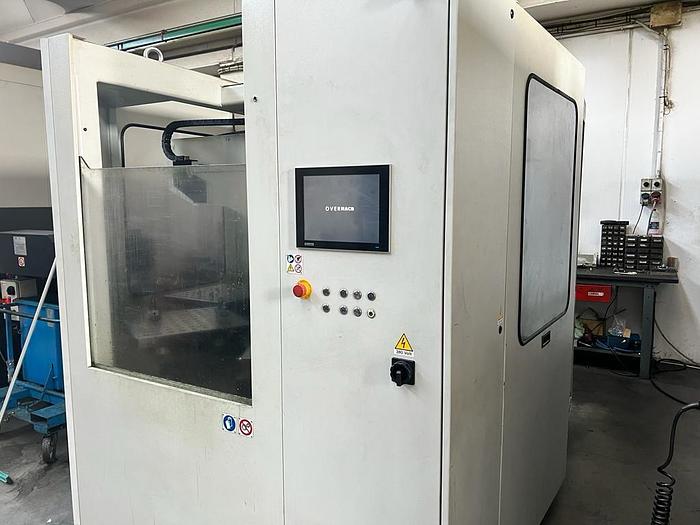 Usato CENTRO DI LAVORO VERTICALE DOOSAN VC 630-5AX