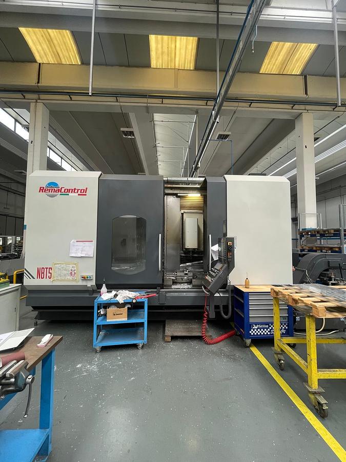 Used Centro di lavoro verticale a montante mobile 5 assi CNC REMACONTROL NBT 2.5 NEWTON BIG 