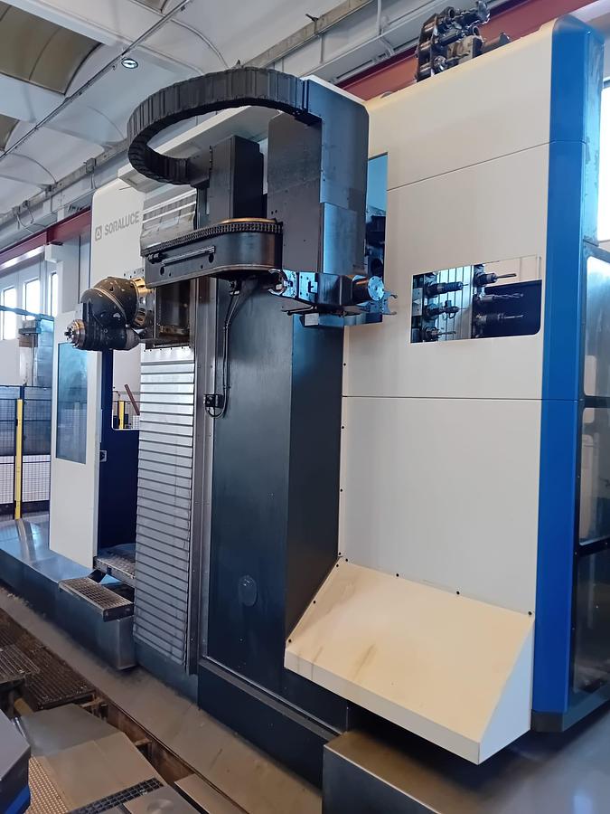 Used Fresatrice a montante mobile SORALUCE FLP 8000