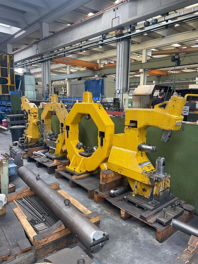 Used Tornio parallelo TACCHI HD/3 105 LS CNC