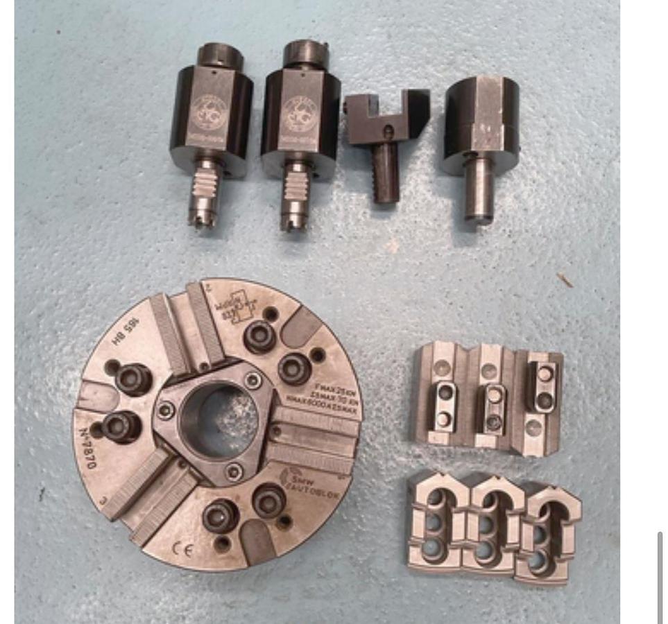 Used Tornio ad asse orizzontale testa fissa ANGELINI CLIPPER 