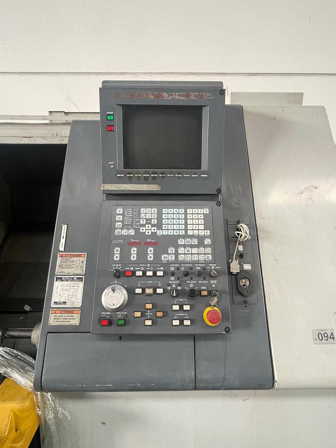 Used Tornio testa fissa MAZAK SQT 200