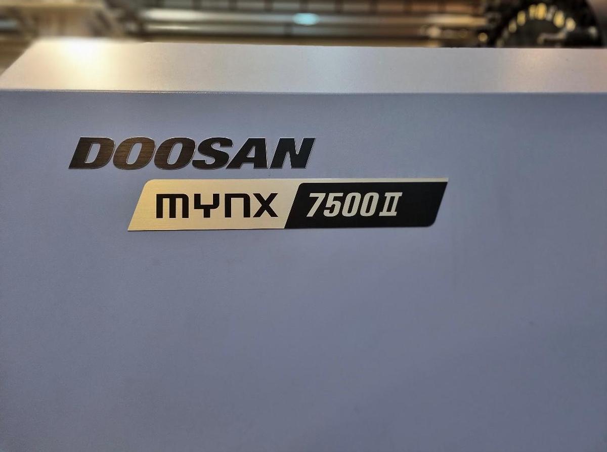 Used Centro di lavoro verticale DOOSAN MYNKS 7500