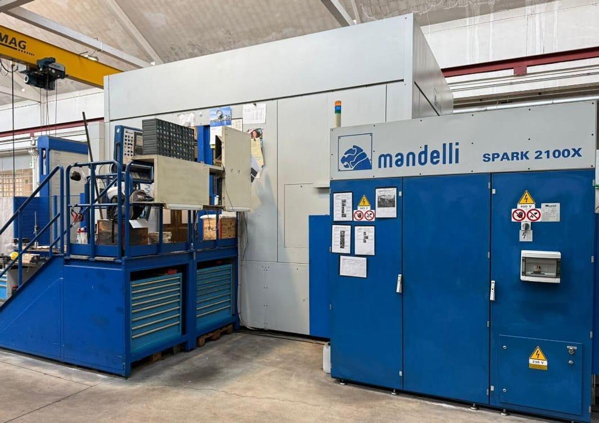 Used Centro di lavoro MANDELLI SPARK 2100 X