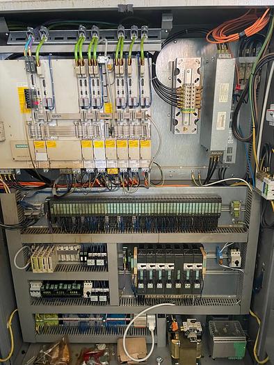 Used Tornio a testa fissa INDEX ABC