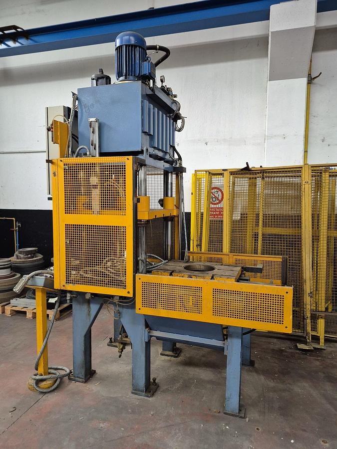 Used Pressa DIESSE PRESSE 2V-T10